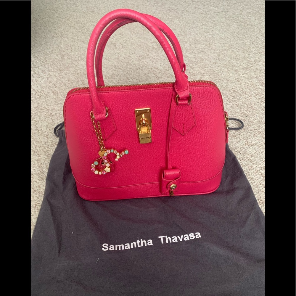 Excellent Good Condition Pink Samantha Thavasa Bag with Charm Key Chains